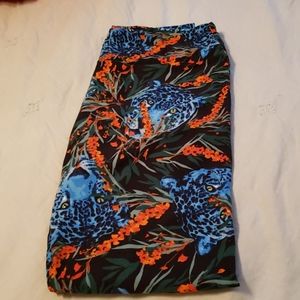 TC lularoe leggings - HTF Jaguar!